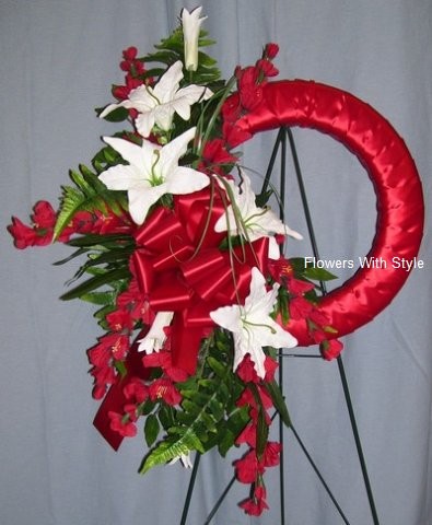 Silk Red & White Wreath