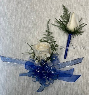 Rose Corsage & Bout