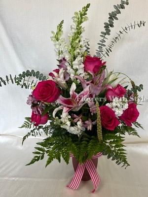 Hot Pink Roses & Lilies/Pink Vase