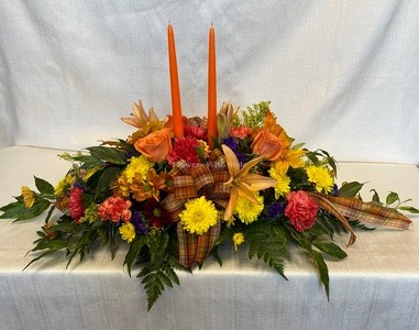 2 Candle Centerpiece/Roses & Lilies